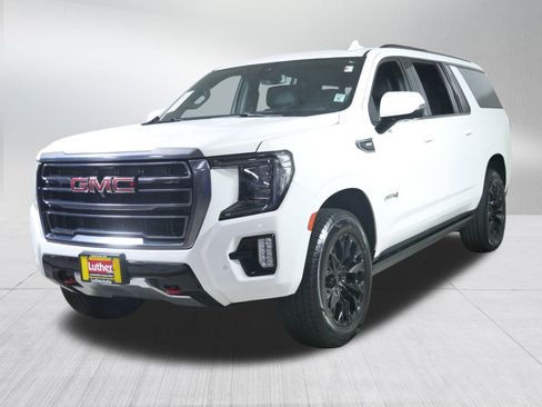 Used 2021 GMC Yukon XL AT4 w/ AT4 Premium Package image 3