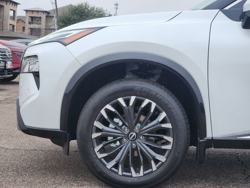 New 2026 Nissan Rogue Platinum w/ Platinum Premium Package AWD/4WD image 6