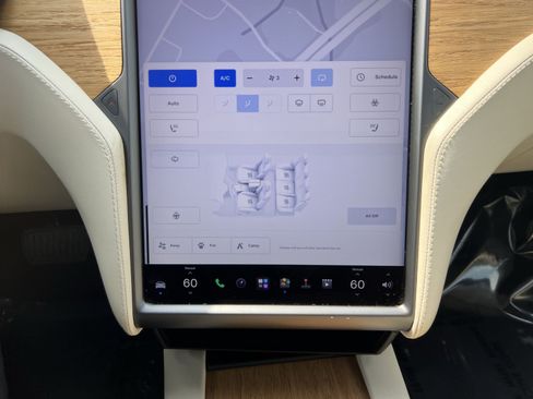 Used 2020 Tesla Model S Long Range Plus AWD/4WD image 21