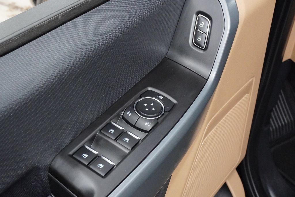 Used 2023 Ford F150 XLT AWD/4WD image 27