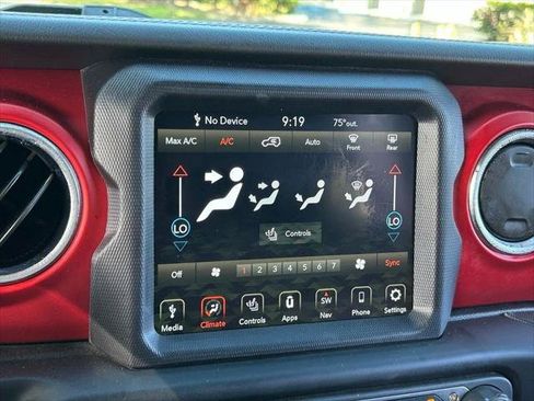 Certified 2020 Jeep Wrangler Unlimited Rubicon AWD/4WD image 19