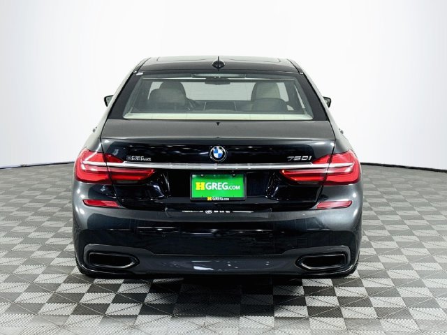 Used 2018 BMW 750i RWD image 7