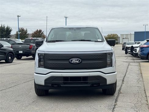 New 2025 Ford F150 Lightning Flash image 3