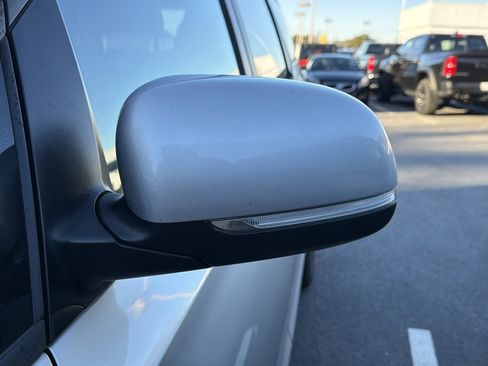 Used 2016 Kia Sedona LX w/ Option Group 020 image 10