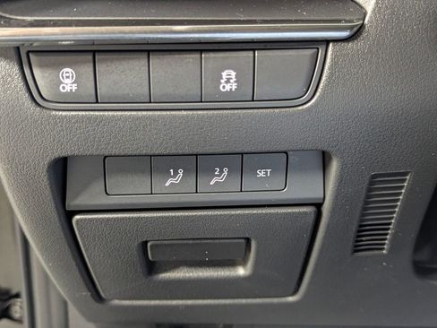 Used 2023 MAZDA MAZDA3 s image 13