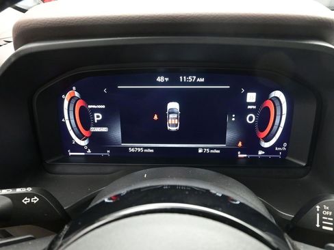 Used 2023 Nissan Rogue Platinum w/ Platinum Premium Package image 10