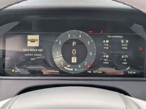 Used 2025 Land Rover Range Rover Velar S image 26