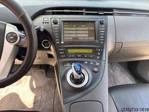 Used 2011 Toyota Prius Four w/ Navigation Pkg FWD image 22