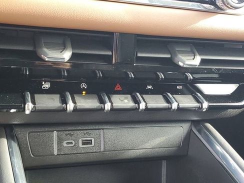 New 2026 GMC Canyon AT4 image 24