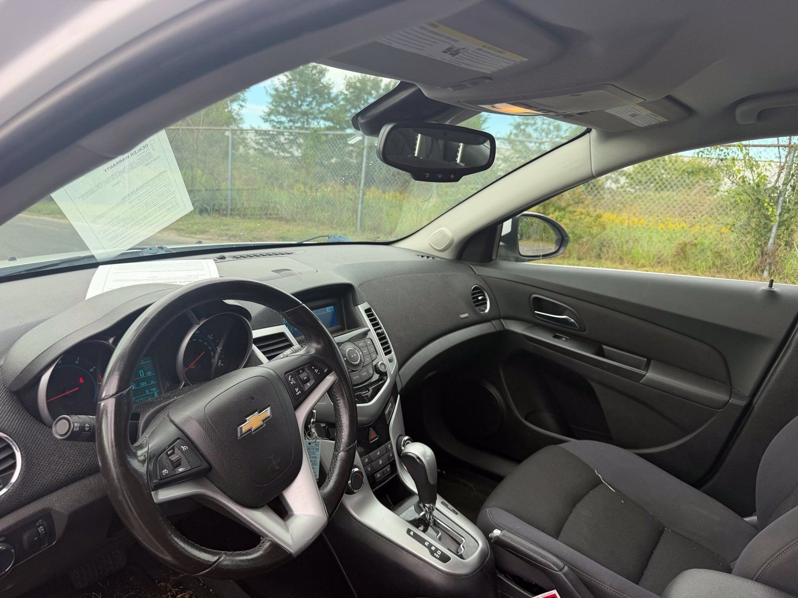 Used 2014 Chevrolet Cruze LT FWD image 10