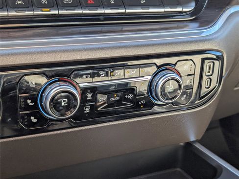 Used 2023 GMC Sierra 1500 SLT w/ SLT Premium Package image 18