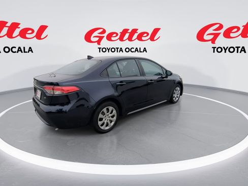 Used 2022 Toyota Corolla LE image 8