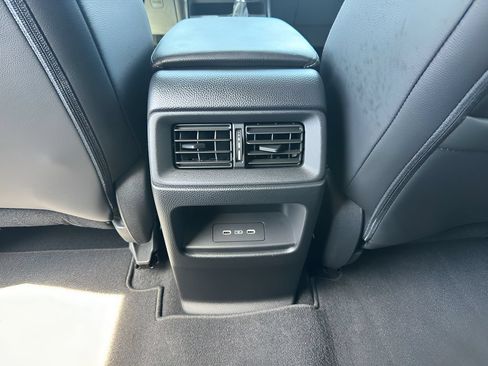 Used 2024 Honda CR-V EX-L image 17