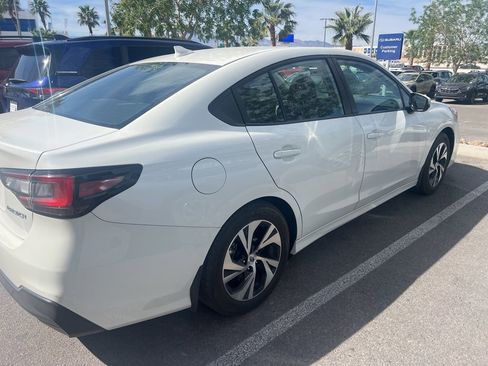 Used 2023 Subaru Legacy Premium image 5