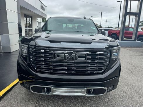 Certified 2024 GMC Sierra 1500 Denali Ultimate AWD/4WD image 5