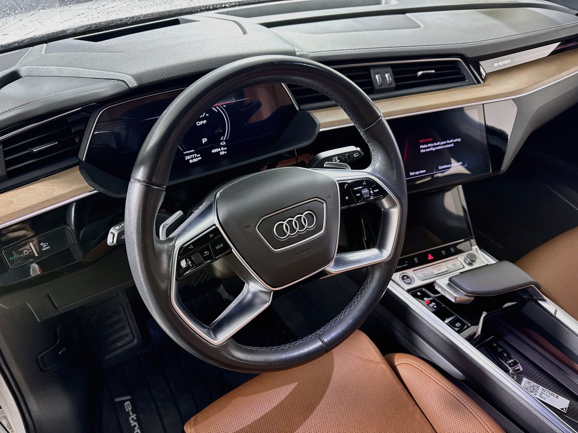 Used 2024 Audi Q8 e-tron Prestige w/ Prestige Package AWD/4WD image 13