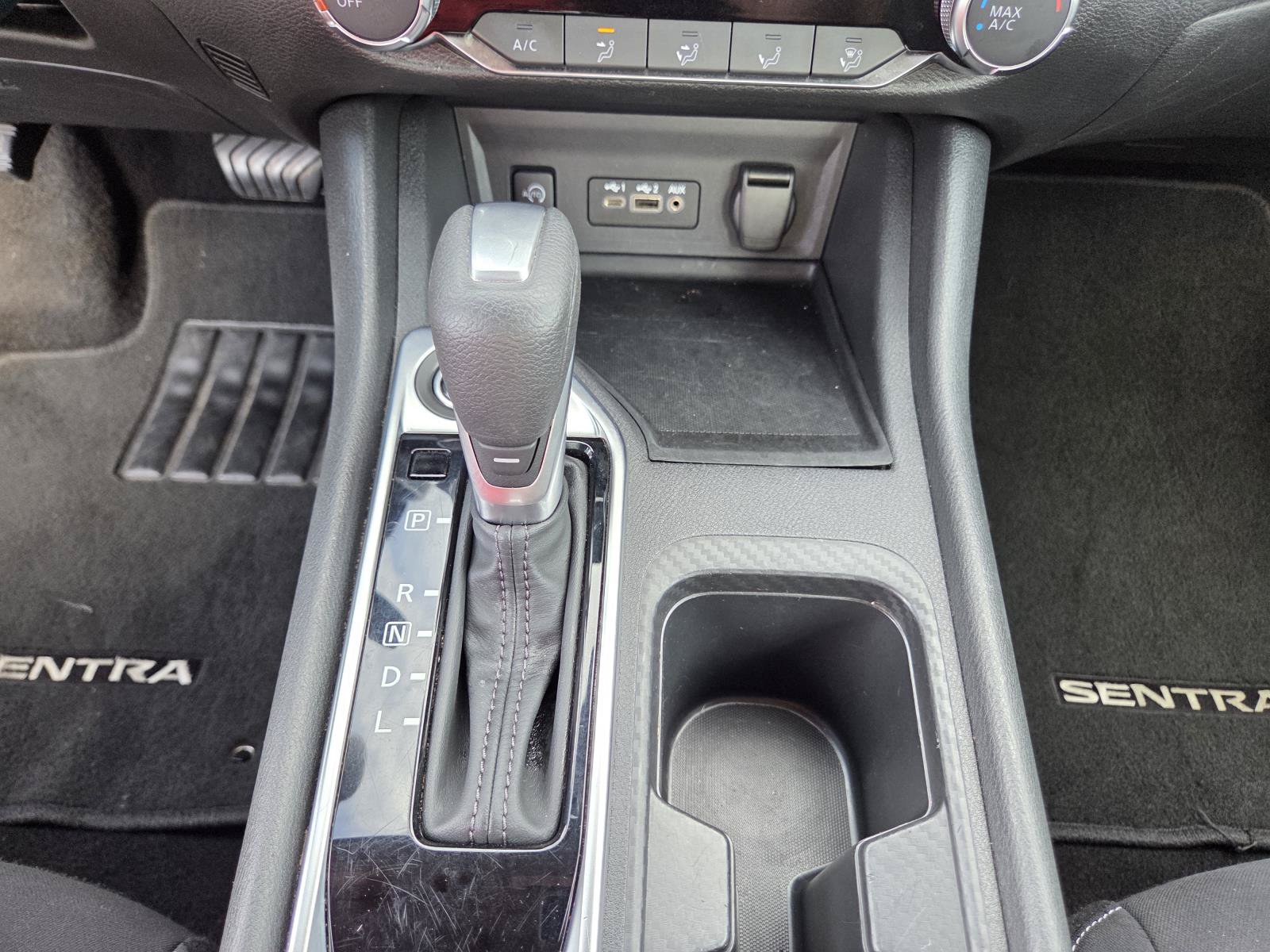 Used 2025 Nissan Sentra SV FWD image 26