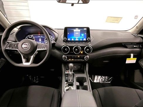 New 2025 Nissan Sentra SV w/ All-Weather Package image 5