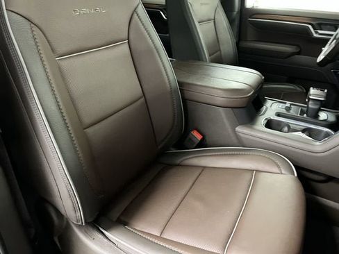 Certified 2025 GMC Sierra 1500 Denali w/ Denali Reserve Package image 29