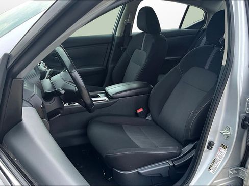 Used 2022 Nissan Sentra SV image 16