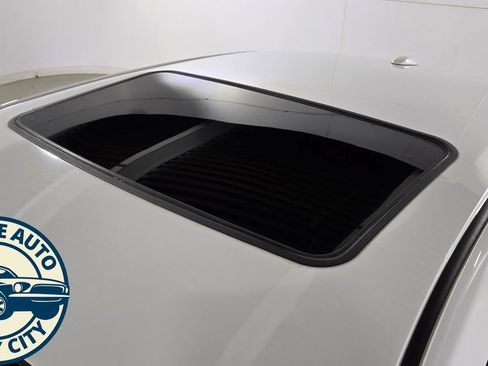 Used 2020 Nissan Sentra SV FWD image 10