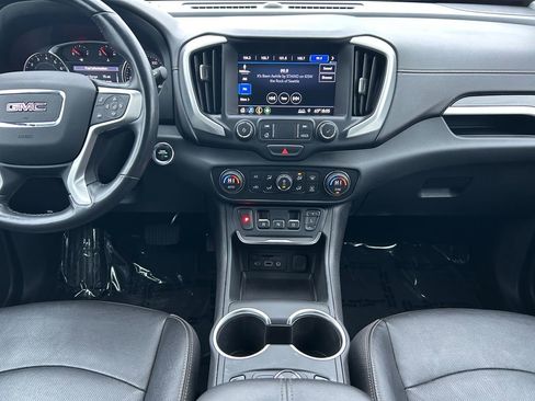 Used 2021 GMC Terrain SLT image 12