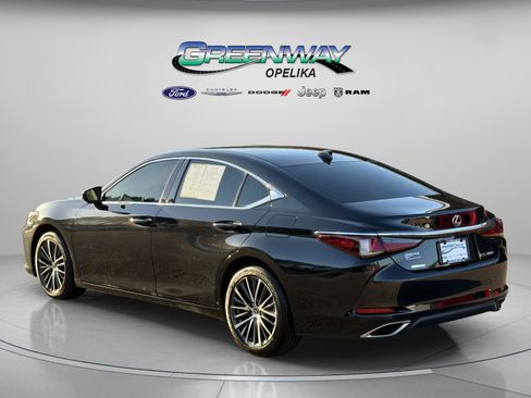 Used 2024 Lexus ES 350 w/ Premium Package FWD image 5