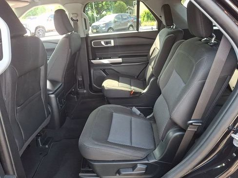 Certified 2023 Ford Explorer XLT AWD/4WD image 10