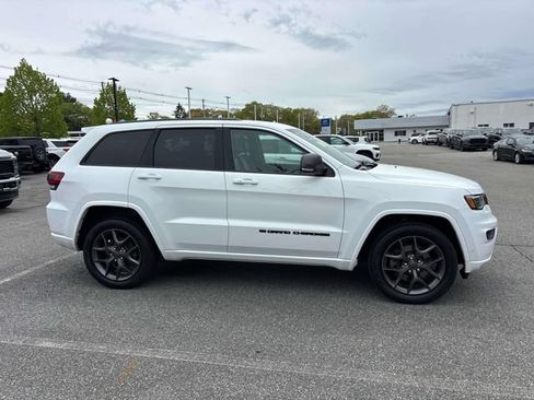 Used 2021 Jeep Grand Cherokee Limited w/ Quick Order Package 28K 80th AWD/4WD image 2