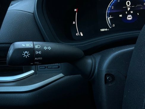 Used 2025 Toyota Grand Highlander FWD image 38