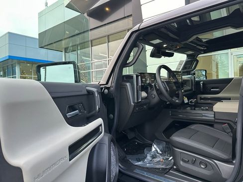 New 2026 GMC Hummer EV SUV image 20