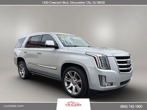 Used 2015 Cadillac Escalade Premium image 4