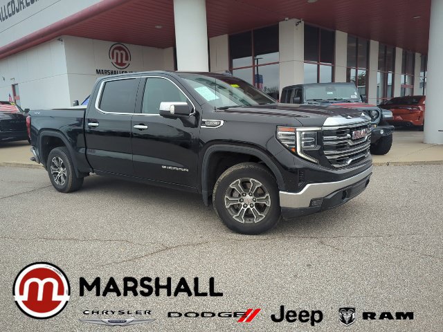 Used 2025 GMC Sierra 1500 SLT AWD/4WD image 1