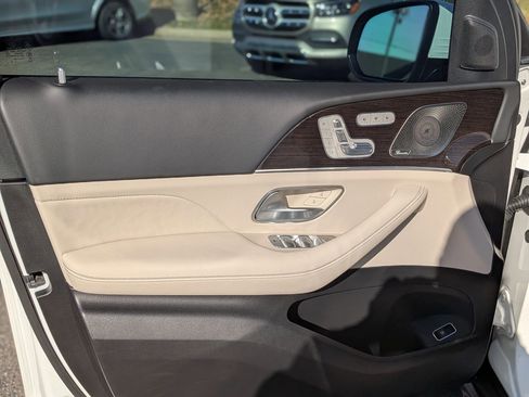 Certified 2024 Mercedes-Benz GLE 450 4MATIC image 12