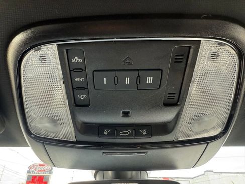 Used 2021 Dodge Durango GT image 23