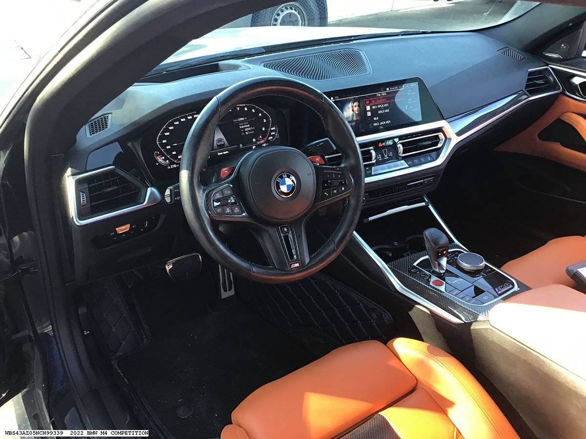 Used 2022 BMW M4 xDrive Competition AWD/4WD image 11