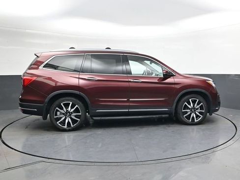 Used 2022 Honda Pilot Elite image 3