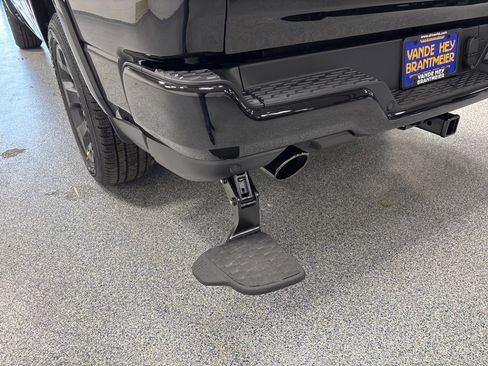 New 2026 RAM 1500 Big Horn image 9