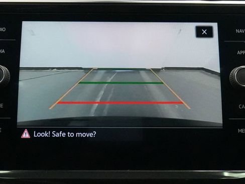 Used 2022 Volkswagen Tiguan SEL R-Line image 42