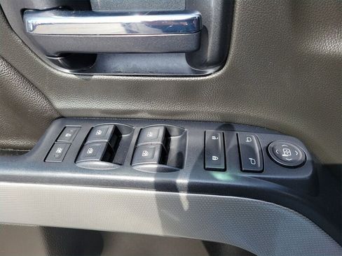 Used 2019 Chevrolet Silverado 1500 LT w/ All Star Edition image 29