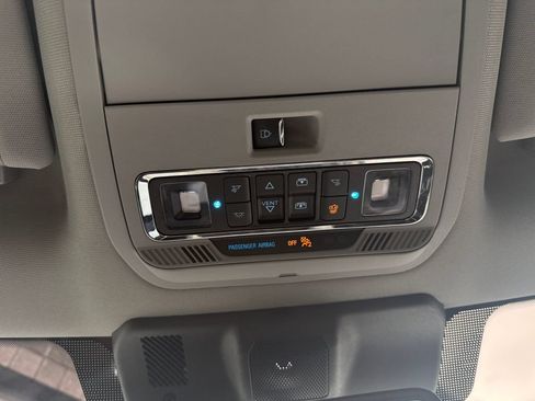 Used 2023 Ford F350 Lariat w/ Lariat Ultimate Package AWD/4WD image 33
