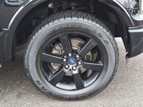 Used 2016 Ford F150 XLT w/ Equipment Group 302A Luxury image 11