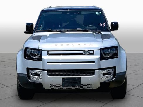 Used 2024 Land Rover Defender 110 S AWD/4WD image 4