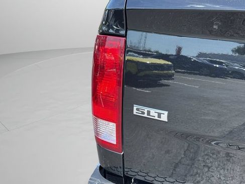 Used 2024 RAM 1500 Classic SLT RWD image 48