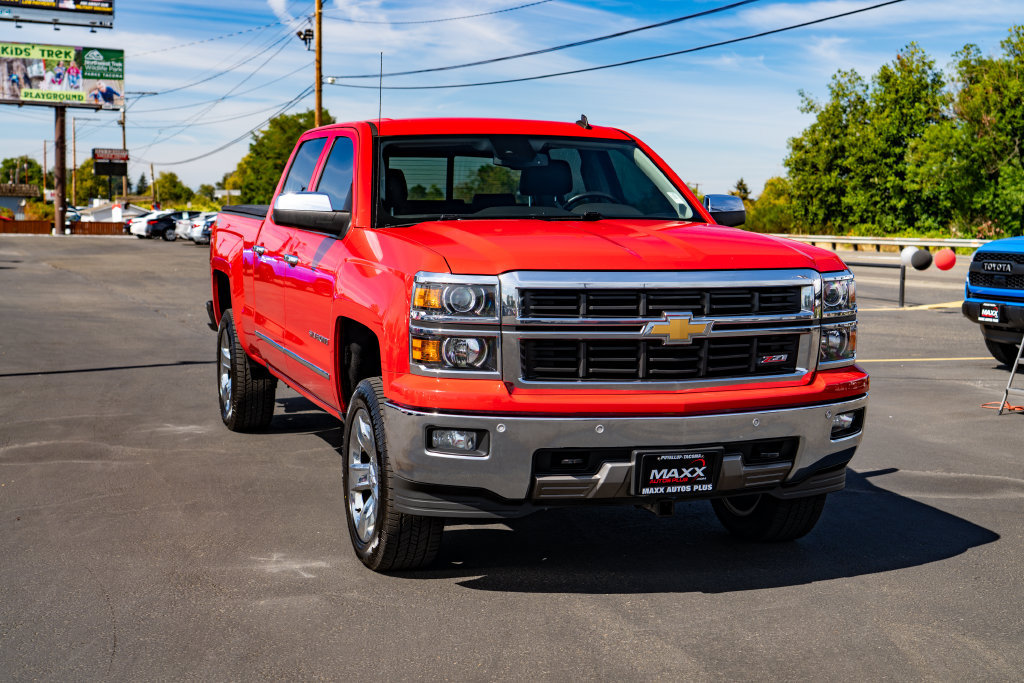 Used 2014 Chevrolet Silverado 1500 LTZ Z71 w/ LTZ Plus Package AWD/4WD image 2