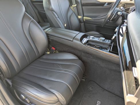 Used 2023 Genesis G80 2.5T image 10