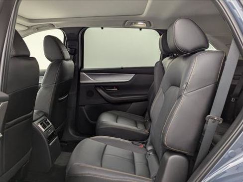 Used 2026 MAZDA CX-90 3.3 Turbo w/ Premium Sport Pkg image 17