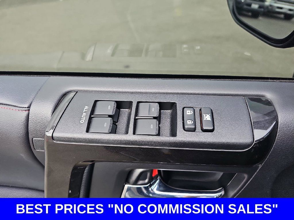 Used 2023 Toyota 4Runner TRD Off-Road Premium w/ Off Road Premium Plus Package AWD/4WD image 27