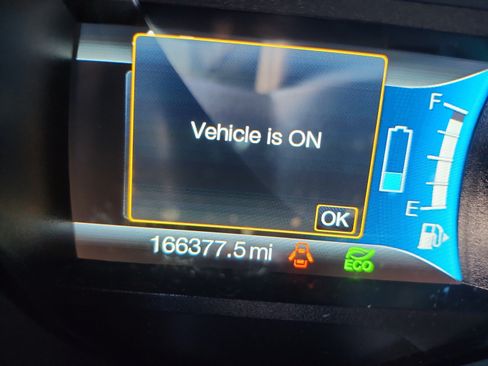 Used 2018 Ford C-MAX SE FWD image 11