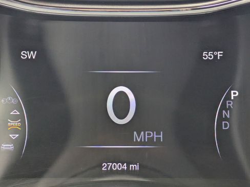 Used 2021 Jeep Grand Cherokee Laredo X image 10